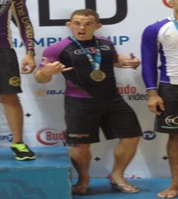 Anthony Leone (purple)