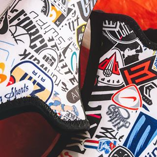 🏆LINK IN BIO🏆 Mark Smith, @Nike's VP of Innovation & Special Projects, designed this exclusive shoe featuring all of the brand's logos since 1964 • Would you cop if they released?
#NiceKicks 📸@RayPolancoJr