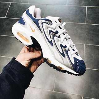 #tbt // Nike Air Brazen 2002
📸@liljupiterr