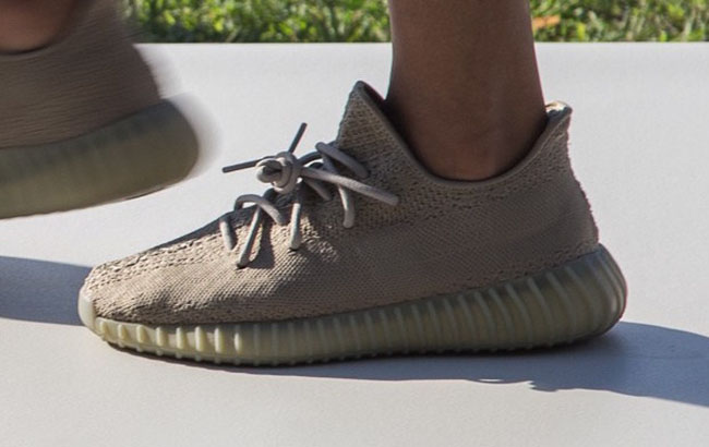 adidas Yeezy Boost 350 V2 Dark Green Release Date